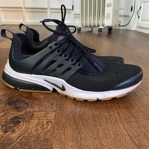 Women’s Nike Air Presto. Size 9.
